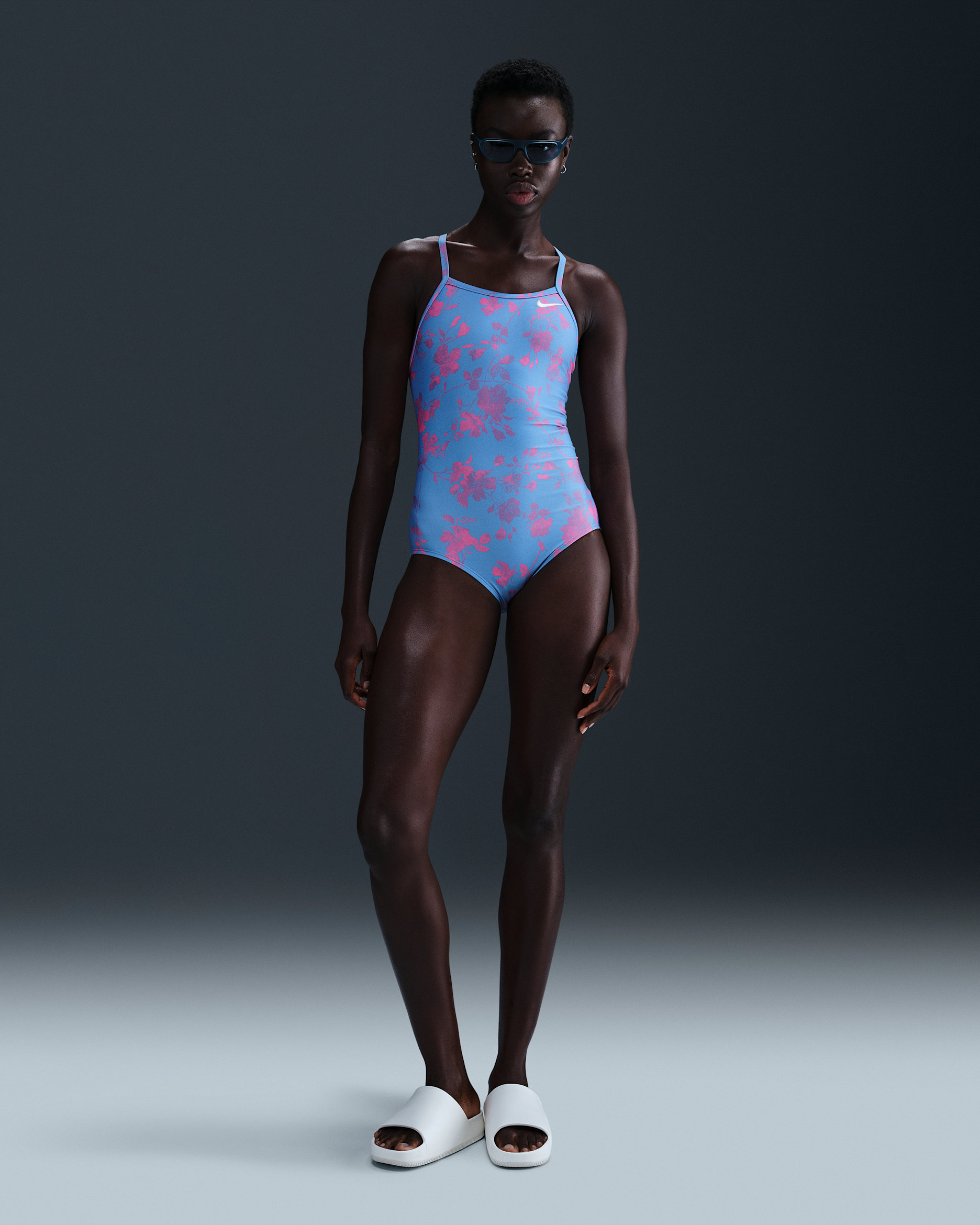 【LE’RURE】Sheer A-line onepiece Nike Swim HydraStrong Women's Racerback One-Piece. Nike.com